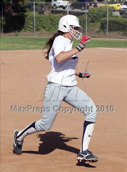 Thumbnail 2 in Crescenta Valley @ Burbank (Game 1) photogallery.