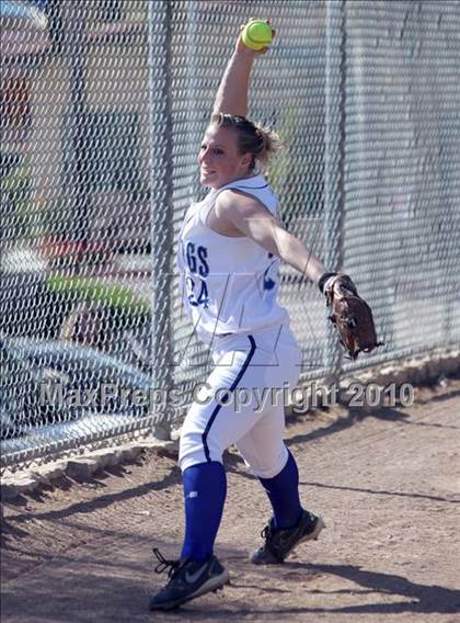 Thumbnail 1 in Crescenta Valley @ Burbank (Game 1) photogallery.