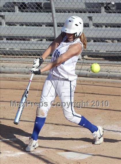 Thumbnail 2 in Crescenta Valley @ Burbank (Game 1) photogallery.