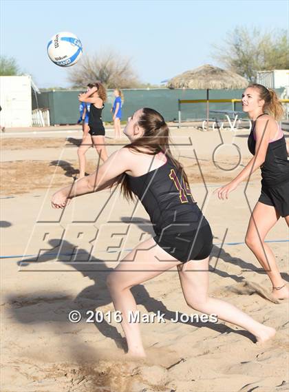 Thumbnail 3 in Salpointe Catholic @ O'Connor (AIA D1 Semifinal) photogallery.