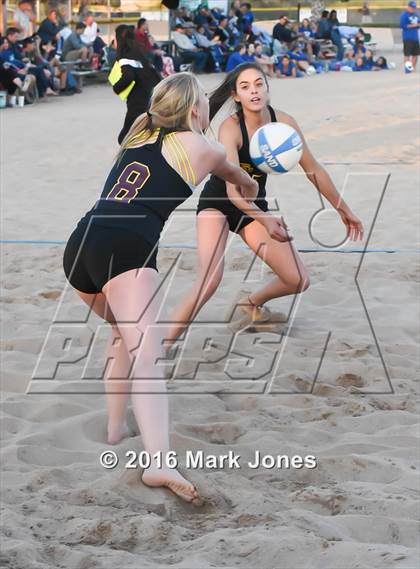 Thumbnail 3 in Salpointe Catholic @ O'Connor (AIA D1 Semifinal) photogallery.