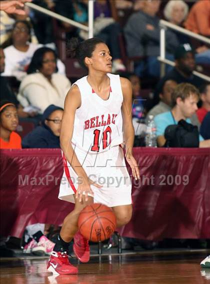 Thumbnail 1 in Hightower vs. Bellaire (Texas 5A Region 3 Semifinal) photogallery.
