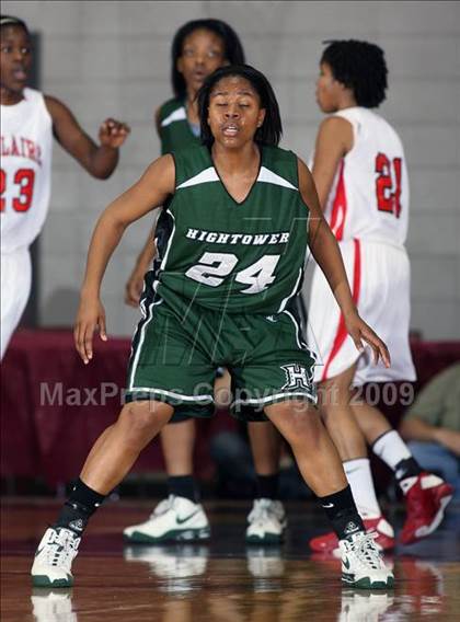Thumbnail 3 in Hightower vs. Bellaire (Texas 5A Region 3 Semifinal) photogallery.