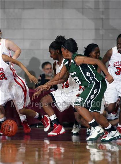 Thumbnail 1 in Hightower vs. Bellaire (Texas 5A Region 3 Semifinal) photogallery.