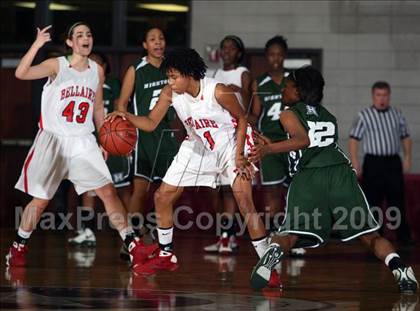 Thumbnail 1 in Hightower vs. Bellaire (Texas 5A Region 3 Semifinal) photogallery.