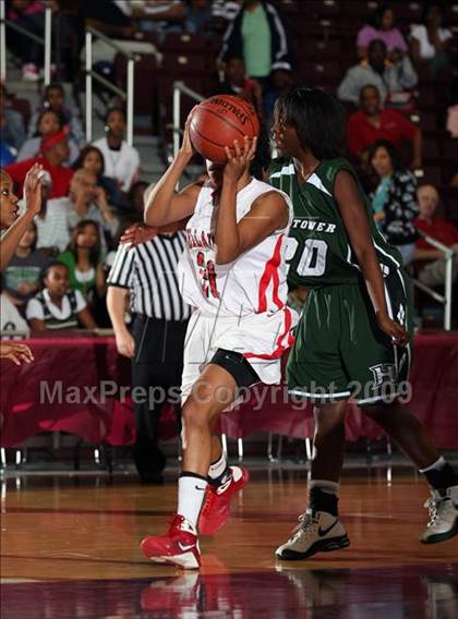 Thumbnail 2 in Hightower vs. Bellaire (Texas 5A Region 3 Semifinal) photogallery.
