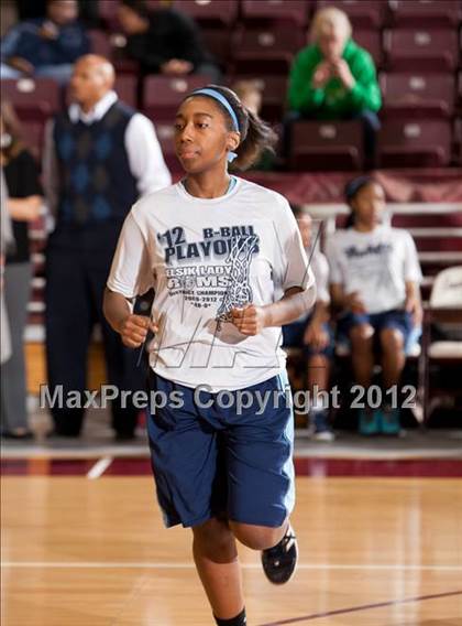 Thumbnail 3 in Alief Elsik vs Cypress Falls (UIL 5A Region 3 Final) photogallery.