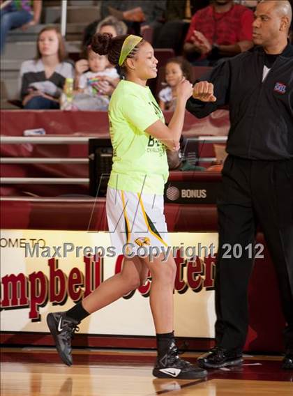 Thumbnail 3 in Alief Elsik vs Cypress Falls (UIL 5A Region 3 Final) photogallery.