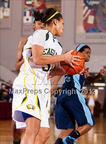 Thumbnail 1 in Alief Elsik vs Cypress Falls (UIL 5A Region 3 Final) photogallery.