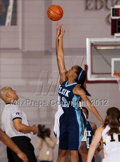 Thumbnail 1 in Alief Elsik vs Cypress Falls (UIL 5A Region 3 Final) photogallery.