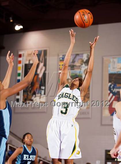 Thumbnail 1 in Alief Elsik vs Cypress Falls (UIL 5A Region 3 Final) photogallery.