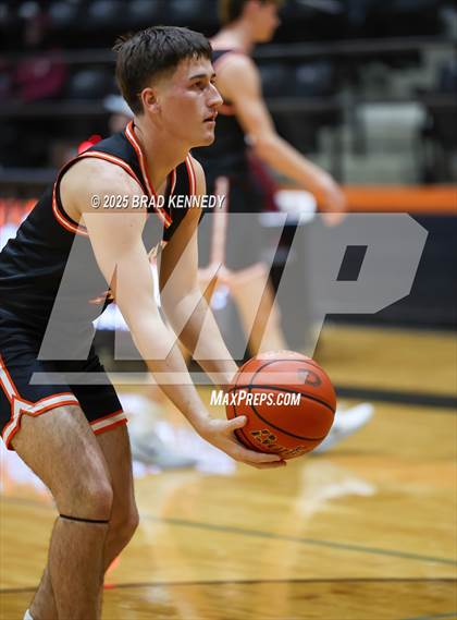 Thumbnail 3 in Chapel Hill @ Gary (Bobcat Classic) photogallery.