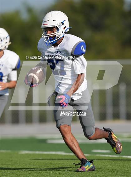 Thumbnail 1 in JV: Lehman @ College Station (B Teams) photogallery.