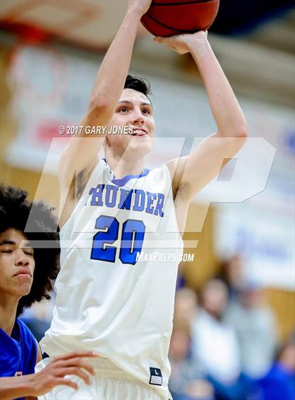 Thumbnail 3 in Folsom @ Rocklin photogallery.