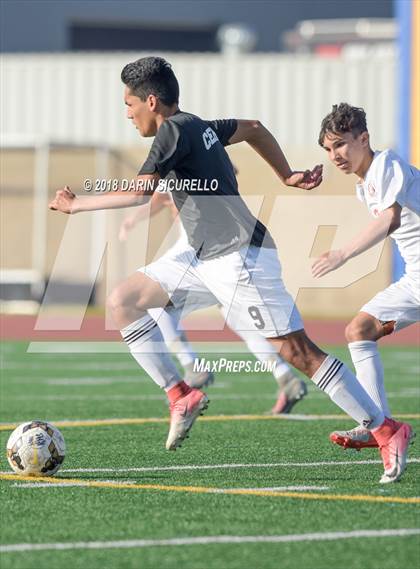 Thumbnail 2 in Redondo Union vs Cerritos (Marina Tournament) photogallery.