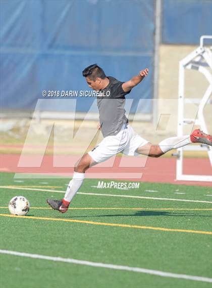 Thumbnail 1 in Redondo Union vs Cerritos (Marina Tournament) photogallery.