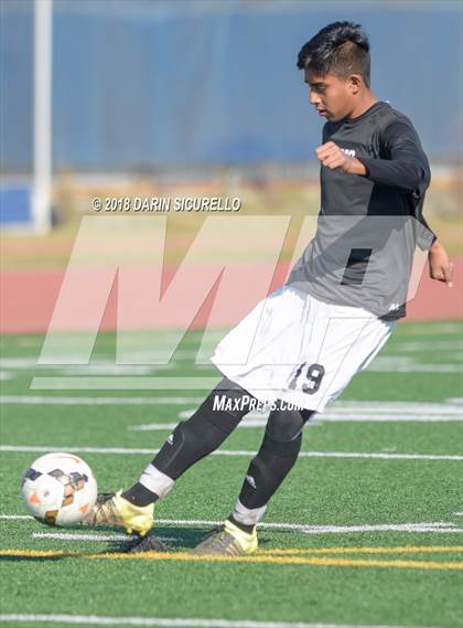Thumbnail 2 in Redondo Union vs Cerritos (Marina Tournament) photogallery.