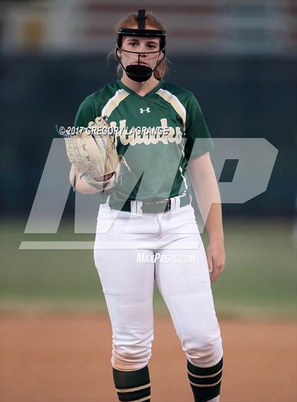 Thumbnail 2 in Ryan vs Birdville photogallery.