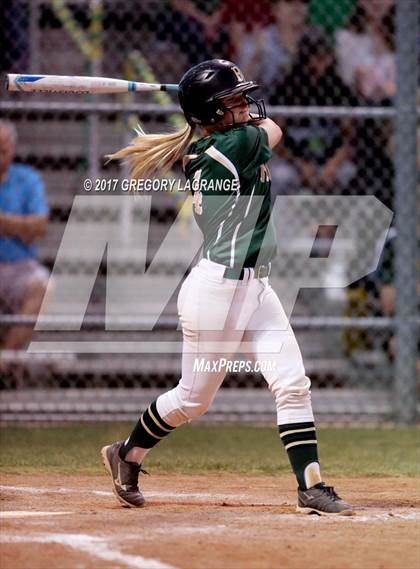 Thumbnail 3 in Ryan vs Birdville photogallery.
