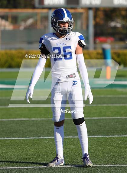Thumbnail 1 in Granada Hills Charter vs. Palisades (CIF LAC Div 1 Final) photogallery.