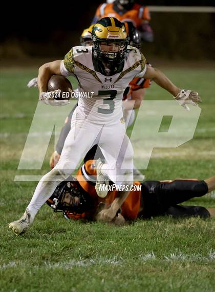 Thumbnail 1 in Willits @ Kelseyville photogallery.