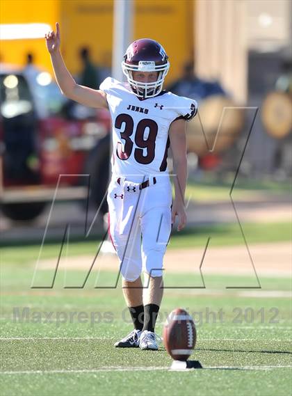 Thumbnail 1 in DeSoto vs. Jenks (Southwest Showcase) photogallery.