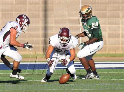 Thumbnail 1 in DeSoto vs. Jenks (Southwest Showcase) photogallery.