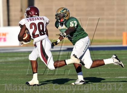 Thumbnail 3 in DeSoto vs. Jenks (Southwest Showcase) photogallery.