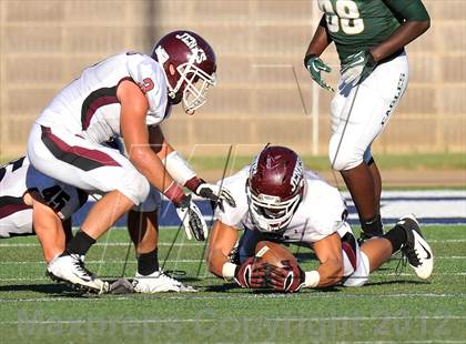 Thumbnail 2 in DeSoto vs. Jenks (Southwest Showcase) photogallery.