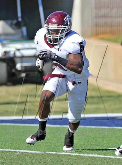 Thumbnail 1 in DeSoto vs. Jenks (Southwest Showcase) photogallery.