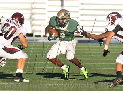 Thumbnail 2 in DeSoto vs. Jenks (Southwest Showcase) photogallery.