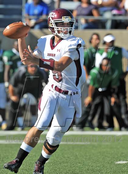 Thumbnail 1 in DeSoto vs. Jenks (Southwest Showcase) photogallery.