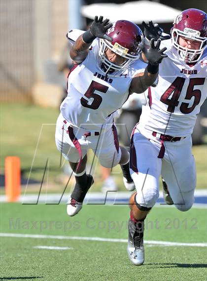 Thumbnail 1 in DeSoto vs. Jenks (Southwest Showcase) photogallery.