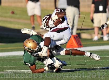 Thumbnail 1 in DeSoto vs. Jenks (Southwest Showcase) photogallery.