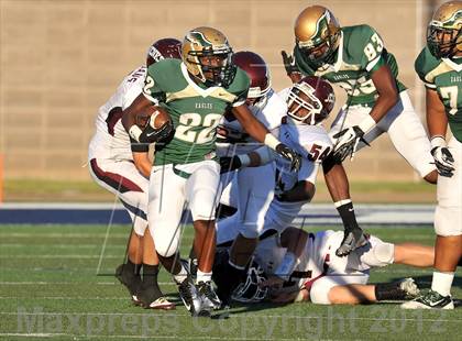 Thumbnail 1 in DeSoto vs. Jenks (Southwest Showcase) photogallery.