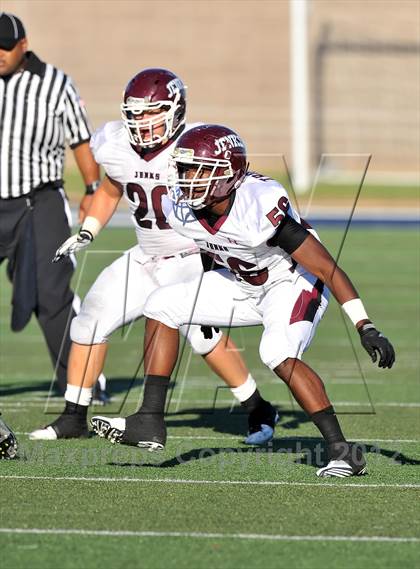 Thumbnail 3 in DeSoto vs. Jenks (Southwest Showcase) photogallery.