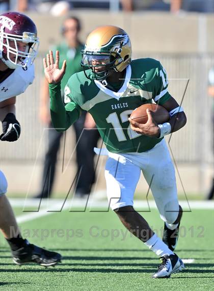 Thumbnail 3 in DeSoto vs. Jenks (Southwest Showcase) photogallery.