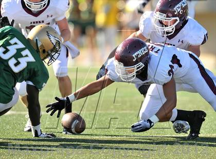 Thumbnail 1 in DeSoto vs. Jenks (Southwest Showcase) photogallery.