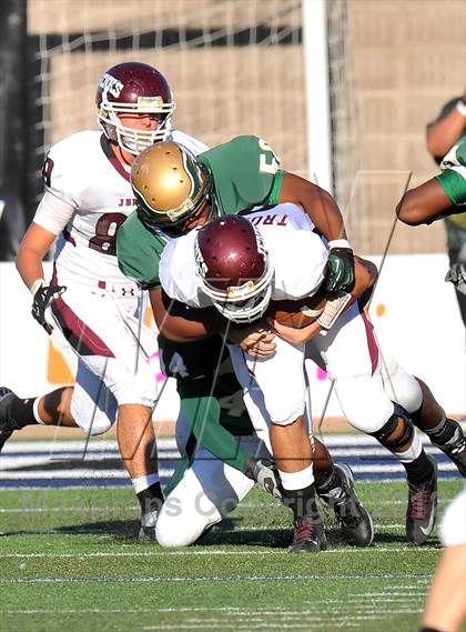 Thumbnail 2 in DeSoto vs. Jenks (Southwest Showcase) photogallery.