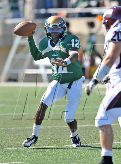 Thumbnail 2 in DeSoto vs. Jenks (Southwest Showcase) photogallery.