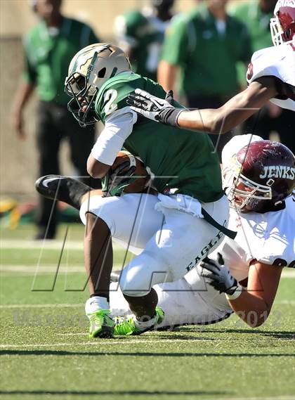 Thumbnail 3 in DeSoto vs. Jenks (Southwest Showcase) photogallery.