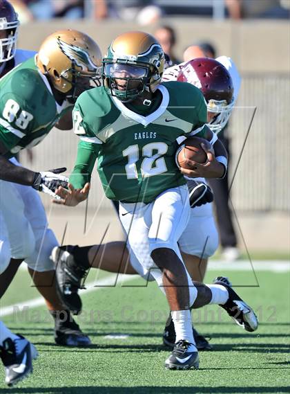 Thumbnail 1 in DeSoto vs. Jenks (Southwest Showcase) photogallery.
