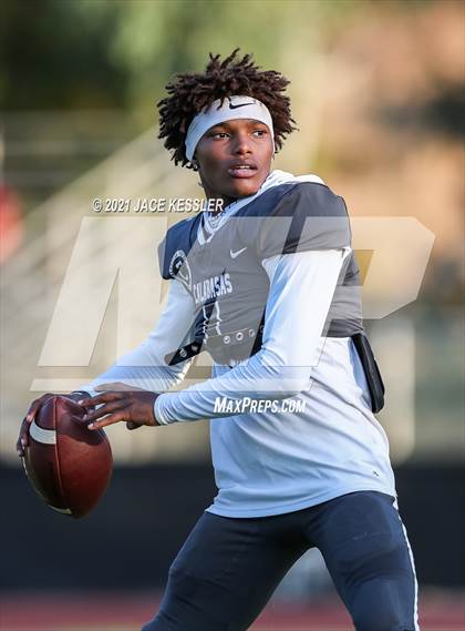 Thumbnail 2 in Birmingham @ Calabasas photogallery.