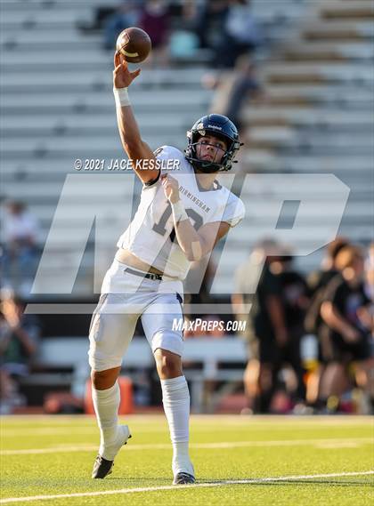 Thumbnail 1 in Birmingham @ Calabasas photogallery.