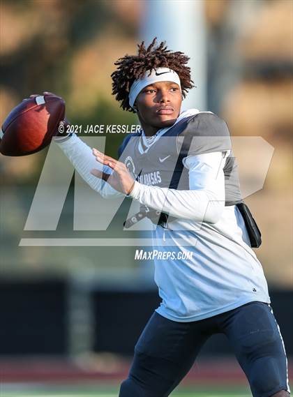 Thumbnail 1 in Birmingham @ Calabasas photogallery.