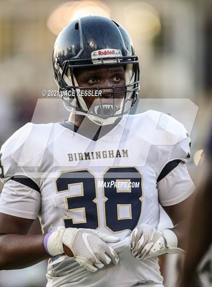 Thumbnail 1 in Birmingham @ Calabasas photogallery.