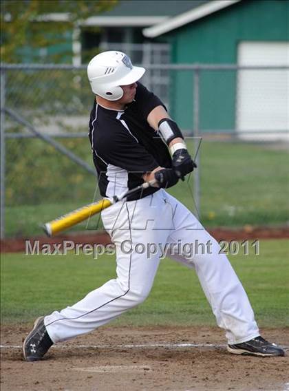Thumbnail 1 in Sheldon vs. Thurston photogallery.
