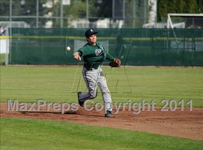 Thumbnail 1 in Sheldon vs. Thurston photogallery.