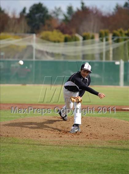 Thumbnail 2 in Sheldon vs. Thurston photogallery.