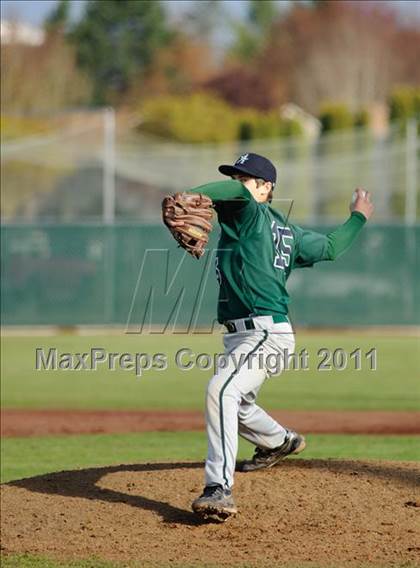 Thumbnail 2 in Sheldon vs. Thurston photogallery.